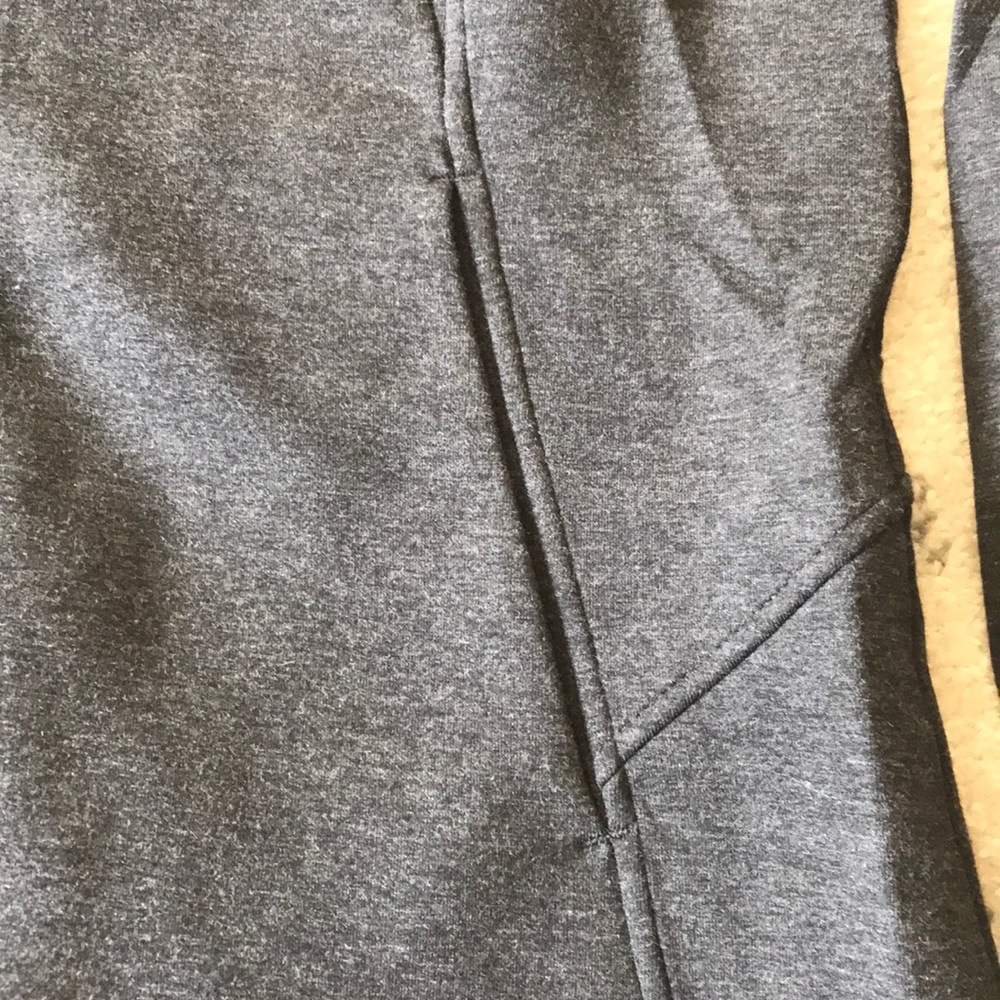 Authentic lululemon Jacket - Picture 2 of 7